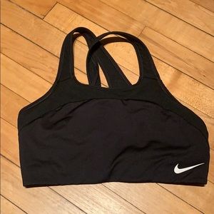 Sports bra